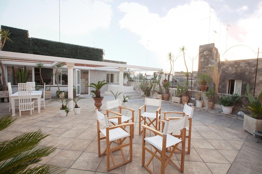 B&B Il Castello Lecce Luaran gambar